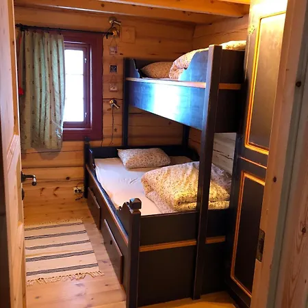 Spacious On Nesfjellet, Casa vacanze Nesbyen